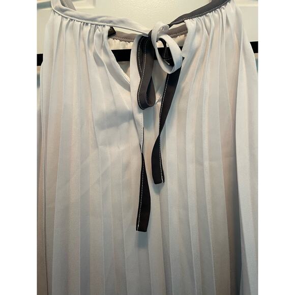 Woolworth Grey Ombré Plisse Halter MIDI Dress size Small - Picture 5 of 8